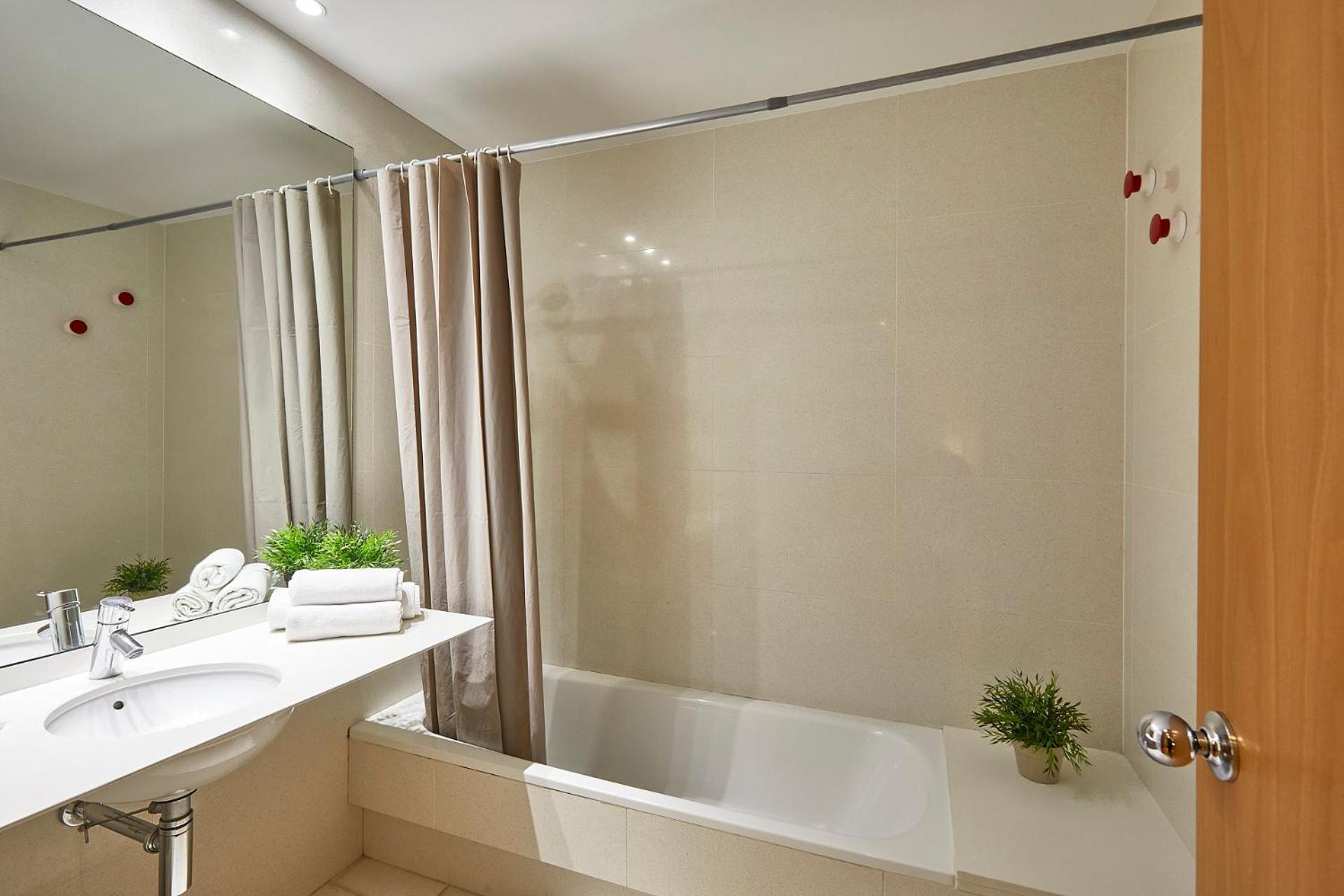 Bbarcelona Placa Universitat Flat Exterior photo